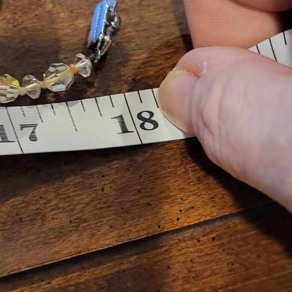 Vintage Aurora Borealis Made in England Necklace & Jonne Clip On Earrings - Picture 9 of 10